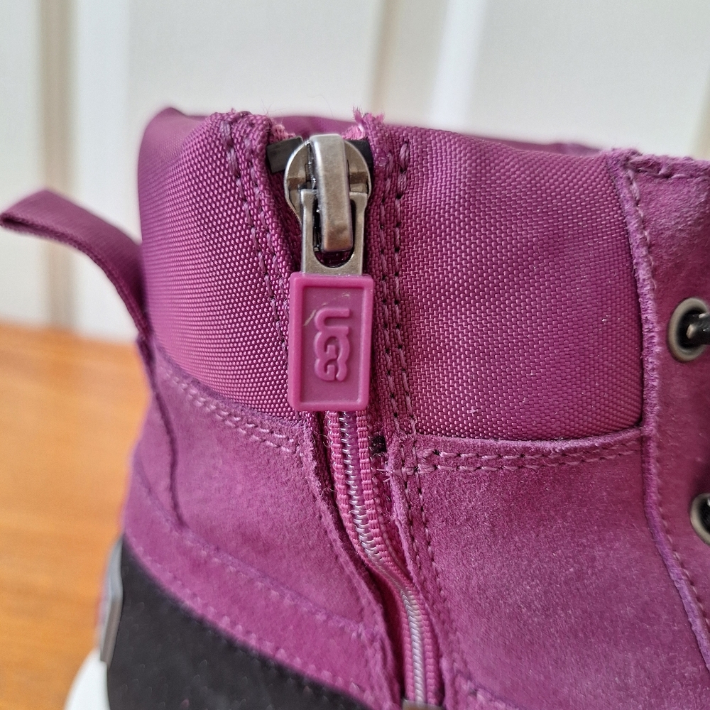 UGG Waterproof Sneaker Snow Boots Thinsulate Hi Top Hiking Kids Women EU 36 NEW - Picture 8 of 16